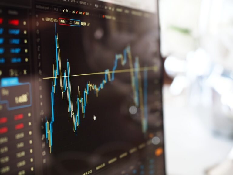 AI trading vs human trading, which trading is better?