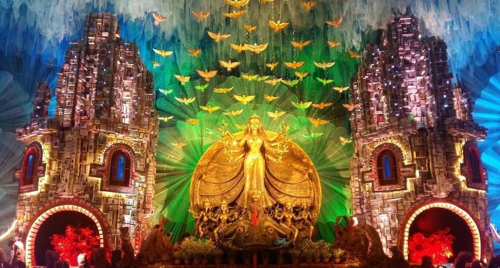 https://softnewsdaily.com/the-most-unique-and-creative-durga-puja-pandals-in-kolkata-2024/