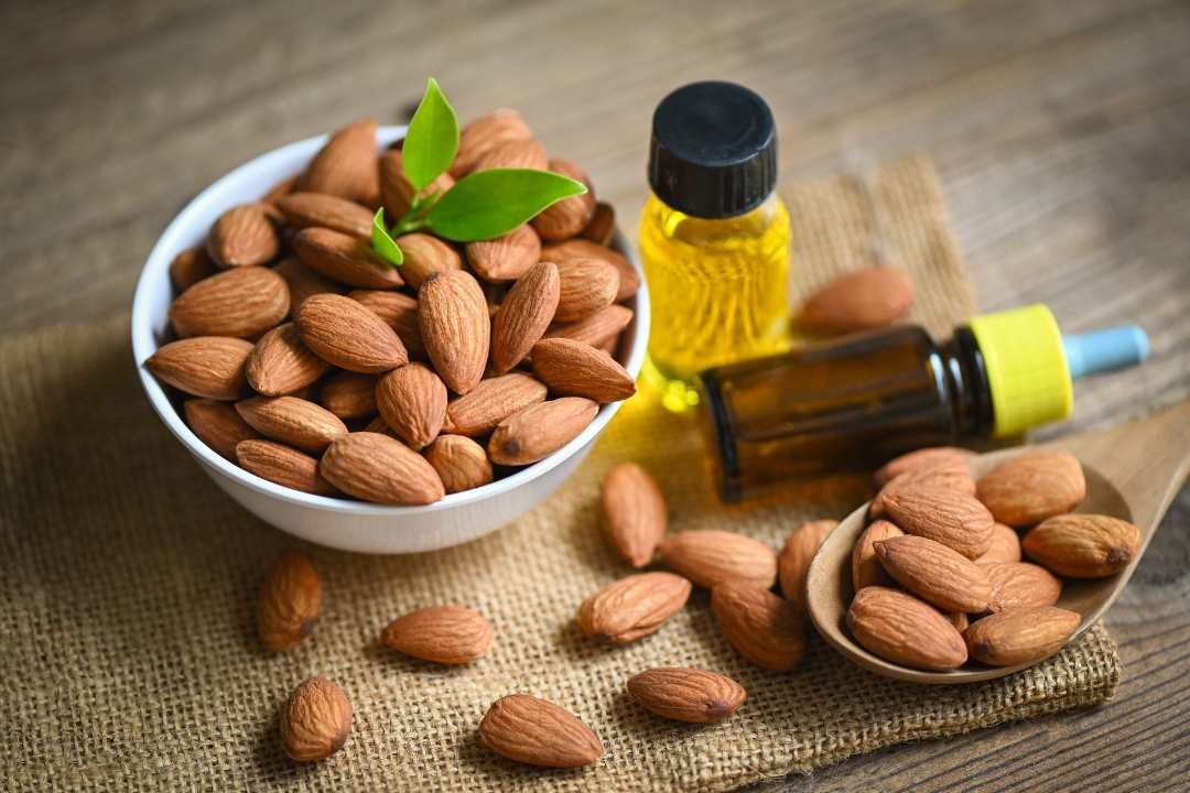 12 Health Benefits of Almonds and its Nutrition Value